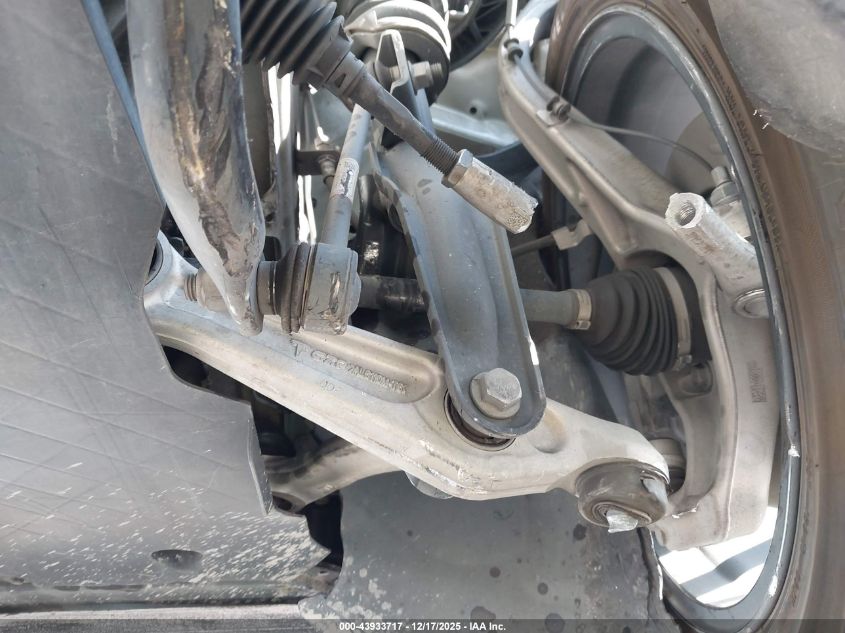 2021 Tesla Model 3 Long Range Dual Motor All-Wheel Drive VIN: 5YJ3E1EB0MF035692 Lot: 43933717