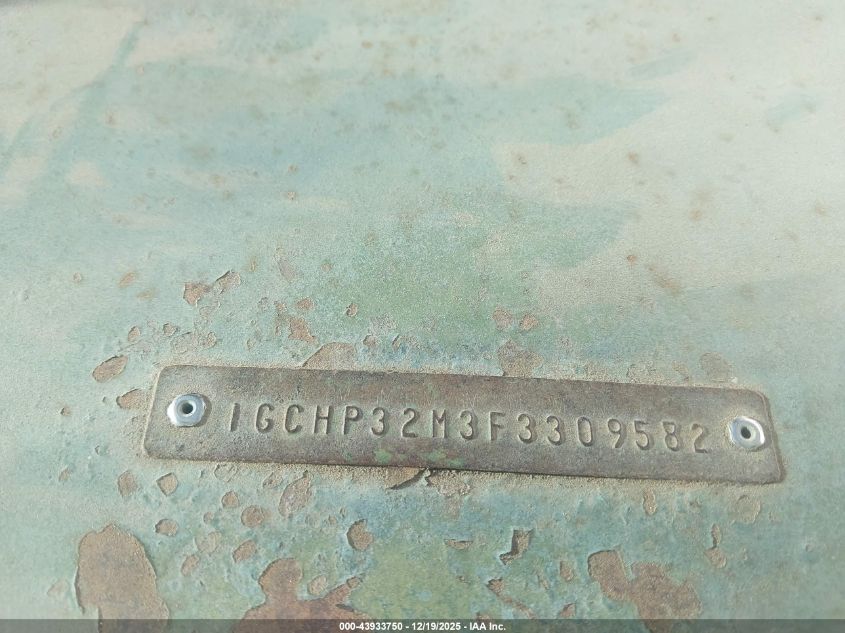 1985 Chevrolet P30 VIN: 1GCHP32M3F3309582 Lot: 43933750