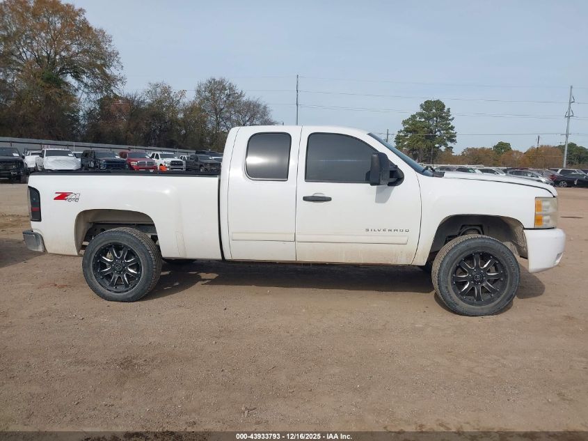 2010 Chevrolet Silverado 1500 Lt VIN: 1GCSKSE38AZ216595 Lot: 43933793
