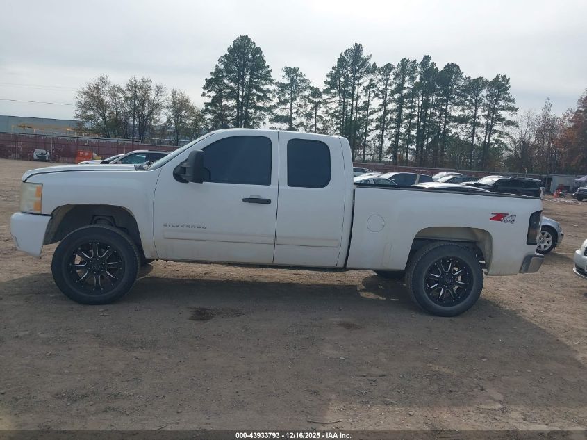 2010 Chevrolet Silverado 1500 Lt VIN: 1GCSKSE38AZ216595 Lot: 43933793