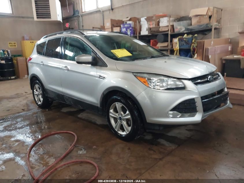 FORD ESCAPE SE