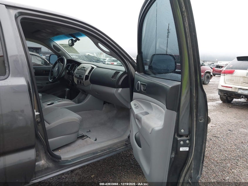 2010 Toyota Tacoma Base V6