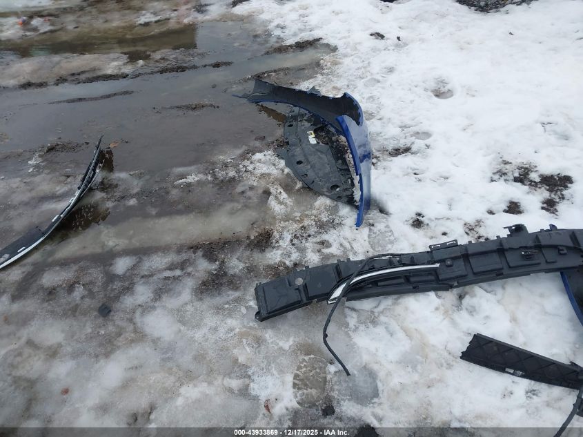 2017 Chrysler 200 Limited Platinum VIN: 1C3CCCAB0HN502824 Lot: 43933869