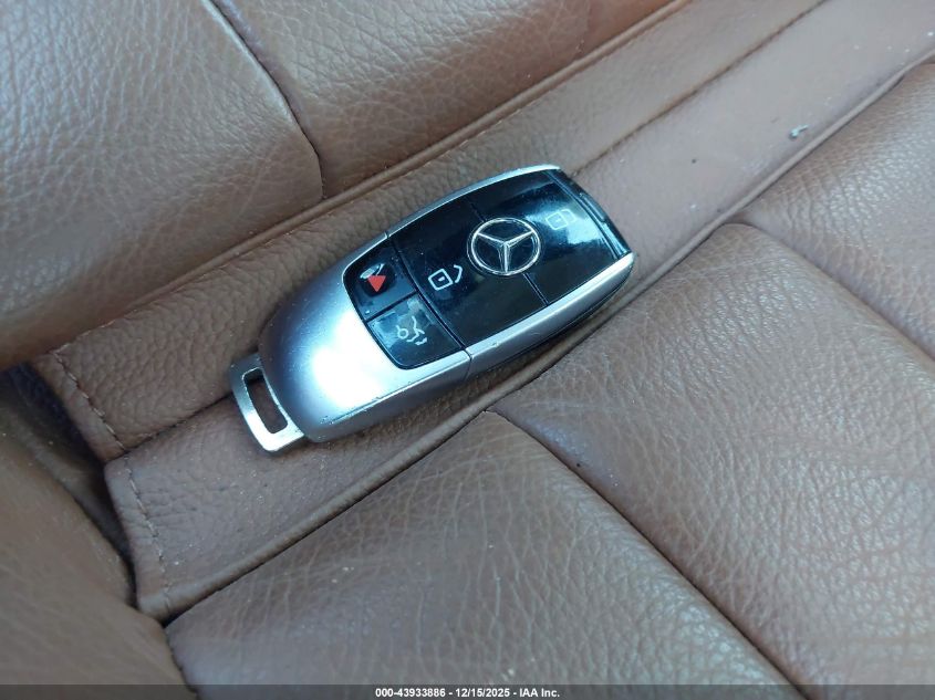 2018 Mercedes-Benz E 400 VIN: WDD1J6FB0JF033209 Lot: 43933886