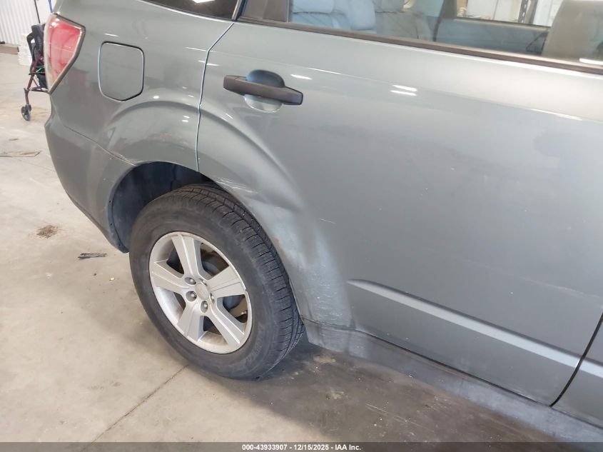 2011 Subaru Forester 2.5X VIN: JF2SHABC8BH735779 Lot: 43933907