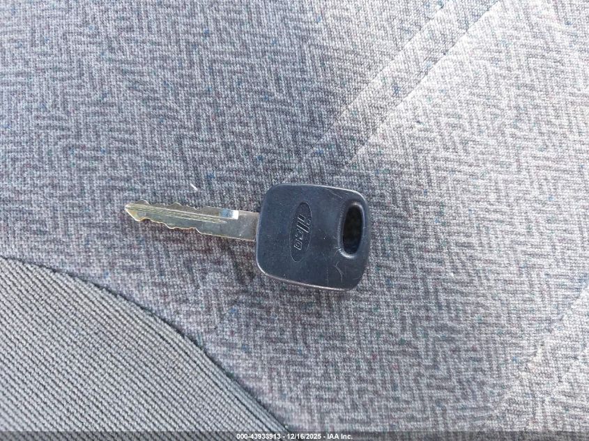 2000 Ford Explorer Xls VIN: 1FMZU62X6YZB80838 Lot: 43933913