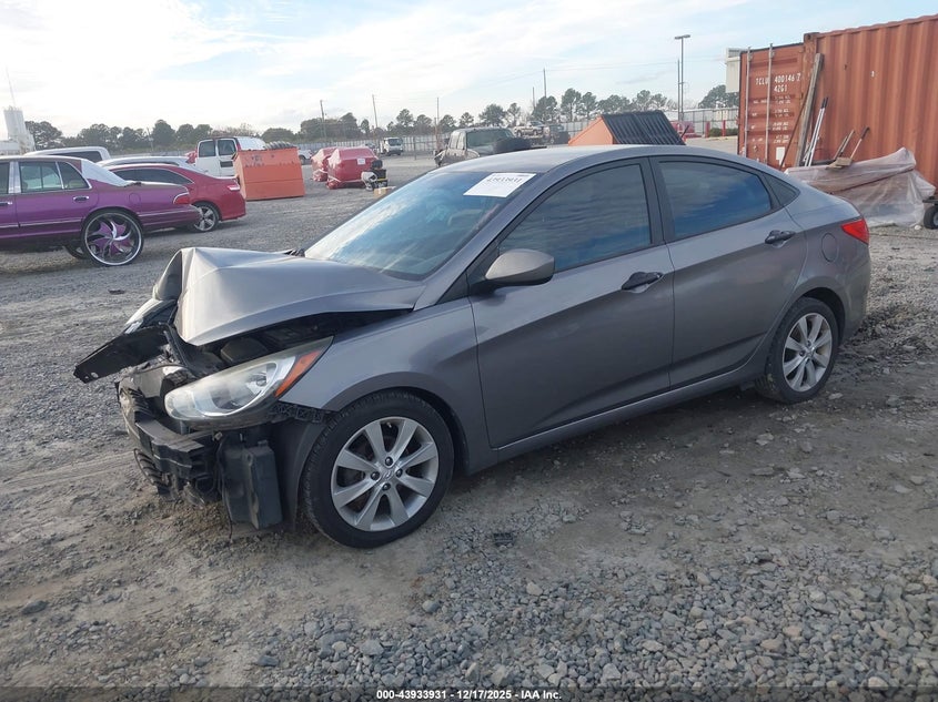 2013 Hyundai Accent Gls