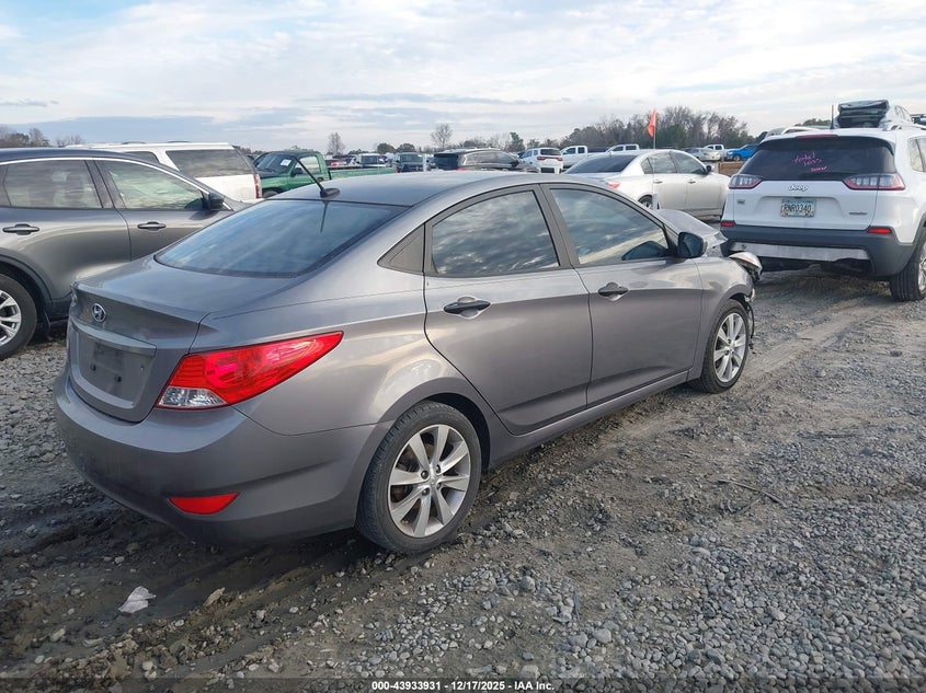 2013 Hyundai Accent Gls
