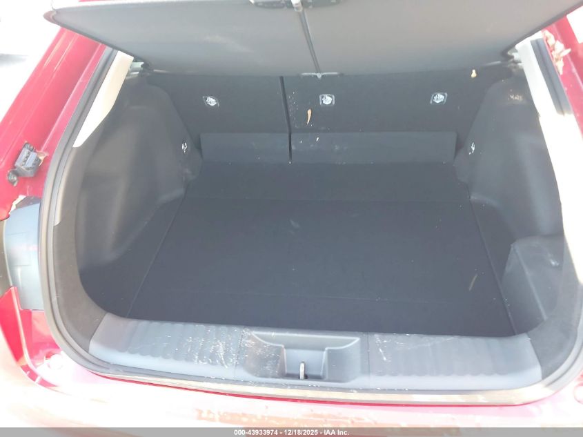 2026 Toyota Prius Le VIN: JTDACAAU0T3070992 Lot: 43933974