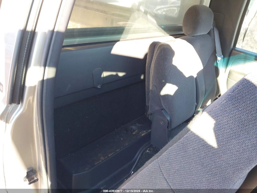 2000 GMC Sierra 1500 Sle VIN: 1GTEC14T1YE225825 Lot: 43933977