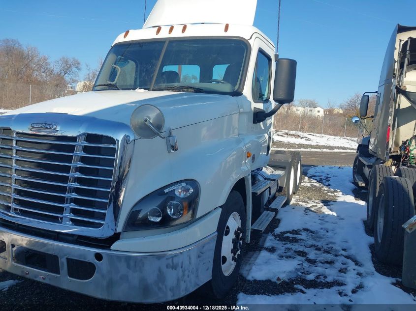 2020 Freightliner Cascadia 125