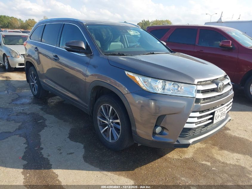 TOYOTA HIGHLANDER XLE