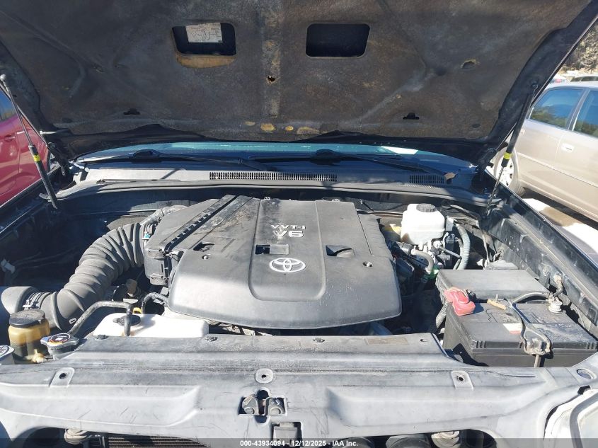 2005 Toyota 4Runner Sr5 V6 VIN: JTEZU14R950060940 Lot: 43934094