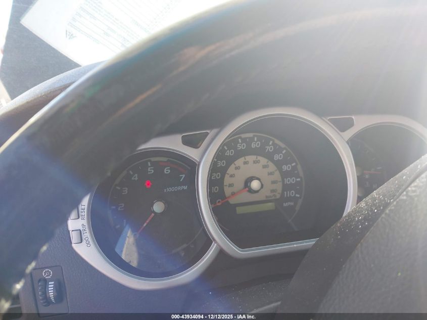 2005 Toyota 4Runner Sr5 V6 VIN: JTEZU14R950060940 Lot: 43934094