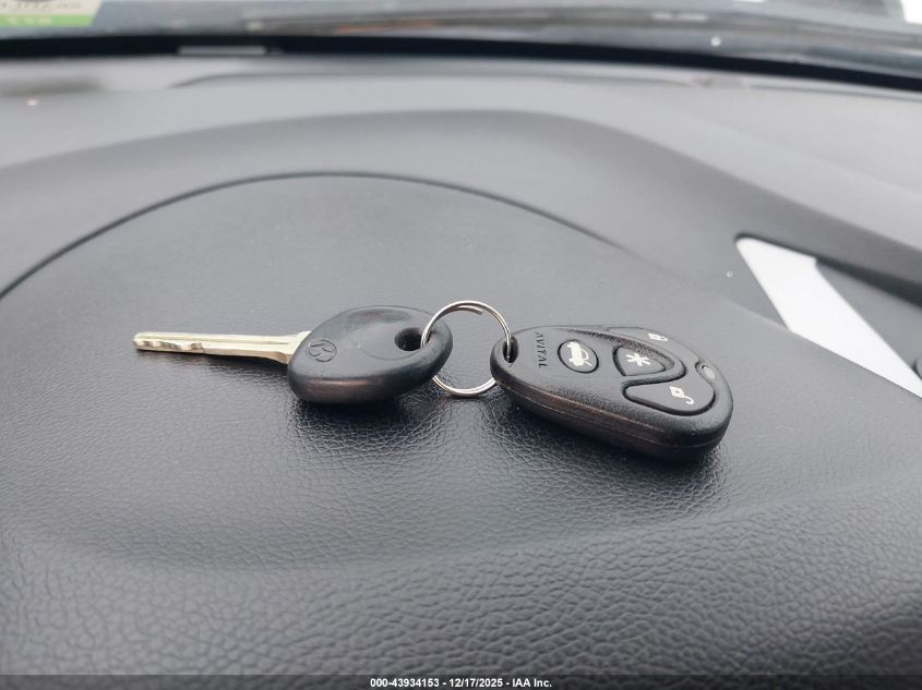 2013 Hyundai Elantra Gls/Limited VIN: 5NPDH4AE0DH202003 Lot: 43934153