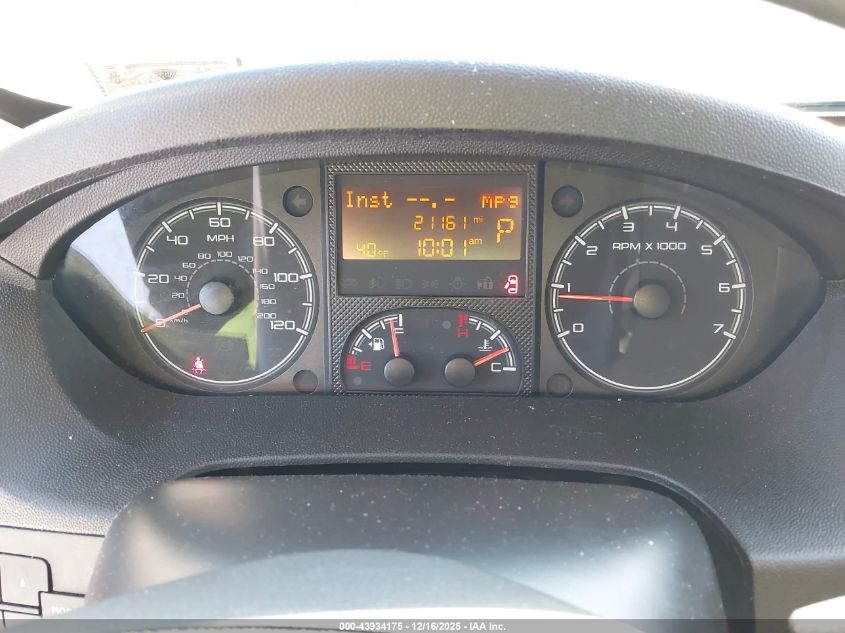 2019 Ram Promaster 2500 Window Van High Roof 159 Wb VIN: 3C6TRVPGXKE562802 Lot: 43934175