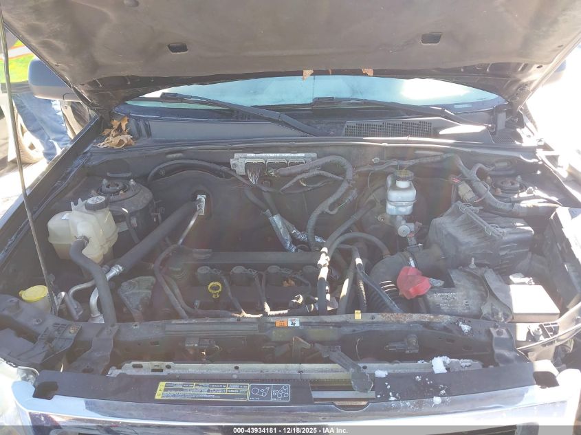 2010 Ford Escape Xls VIN: 1FMCU9C78AKC90438 Lot: 43934181