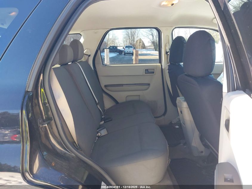 2010 Ford Escape Xls VIN: 1FMCU9C78AKC90438 Lot: 43934181