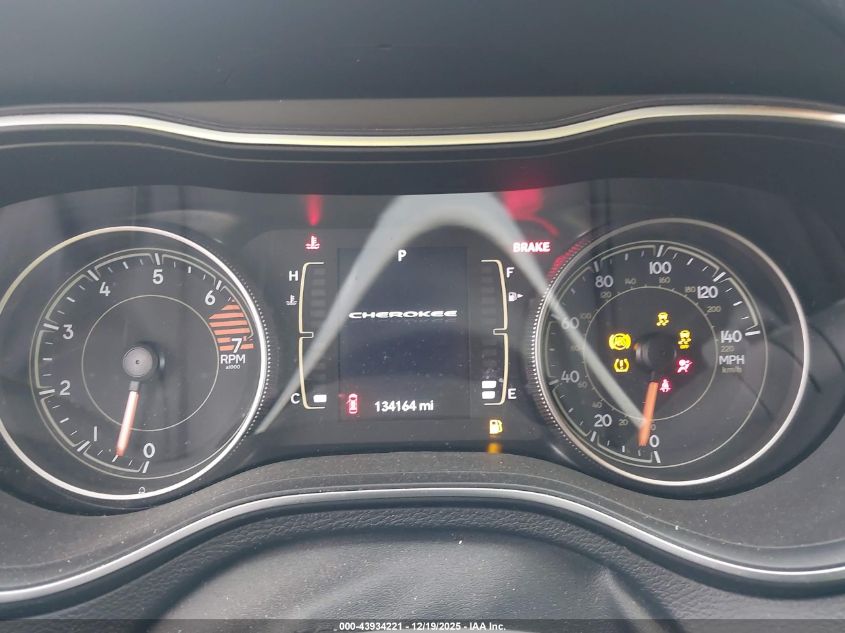 2020 Jeep Cherokee Altitude 4X4 VIN: 1C4PJMLB4LD559662 Lot: 43934221