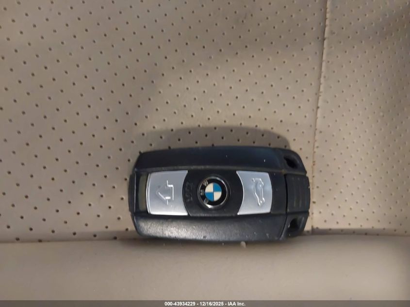 2012 BMW X1 xDrive28I VIN: WBAVL1C55CVR76323 Lot: 43934229