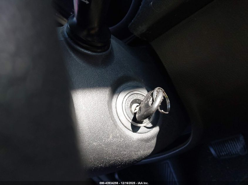 2011 Kia Soul + VIN: KNDJT2A24B7275453 Lot: 43934256