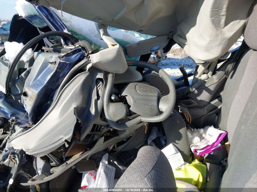 2000 Chevrolet Tracker Hard Top VIN: 2CNBJ13C5Y6932761 Lot: 43934291