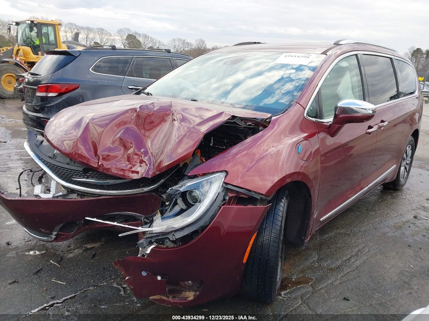 2020 Chrysler Pacifica Hybrid Limited