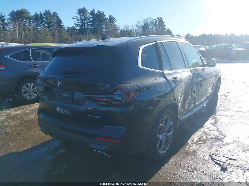 2022 BMW X3 xDrive30I