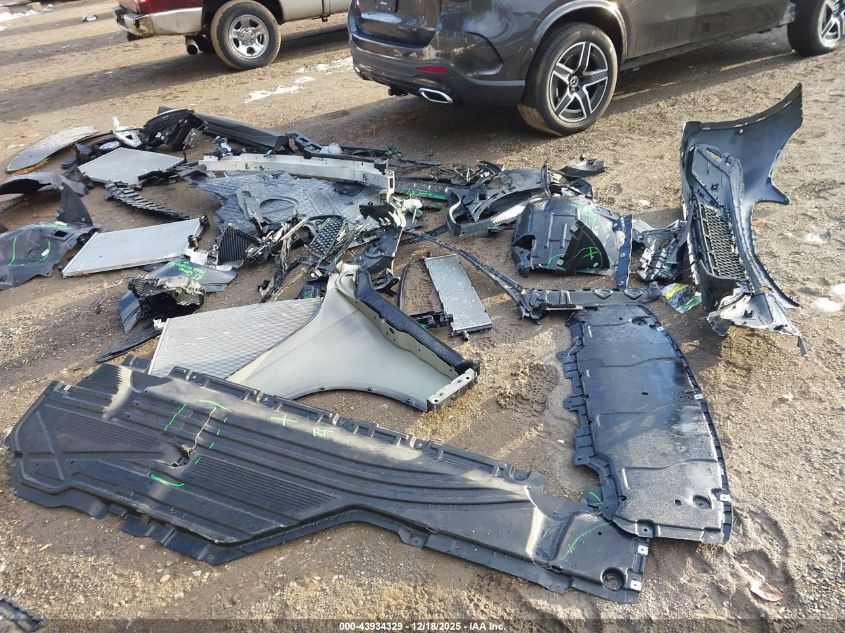 2024 Mercedes-Benz Glc 300 4Matic Suv VIN: W1NKM4HB7RF130905 Lot: 43934329