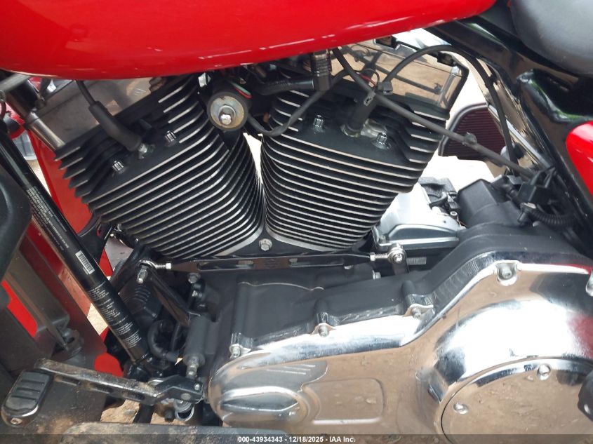 2015 Harley-Davidson Fltrx Road Glide VIN: 1HD1KHM10FB699528 Lot: 43934343