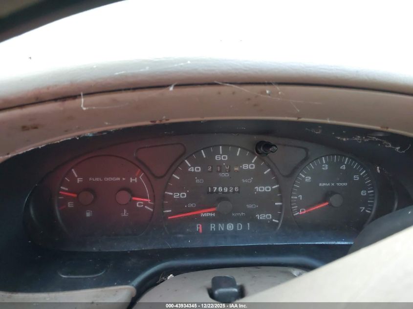 2003 Ford Taurus VIN: 1FAFP55213A225271 Lot: 43934345