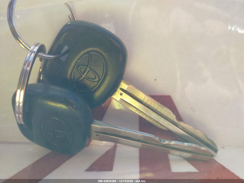 2005 Toyota Sequoia Sr5 V8 VIN: 5TDZT34AX5S250367 Lot: 43934360