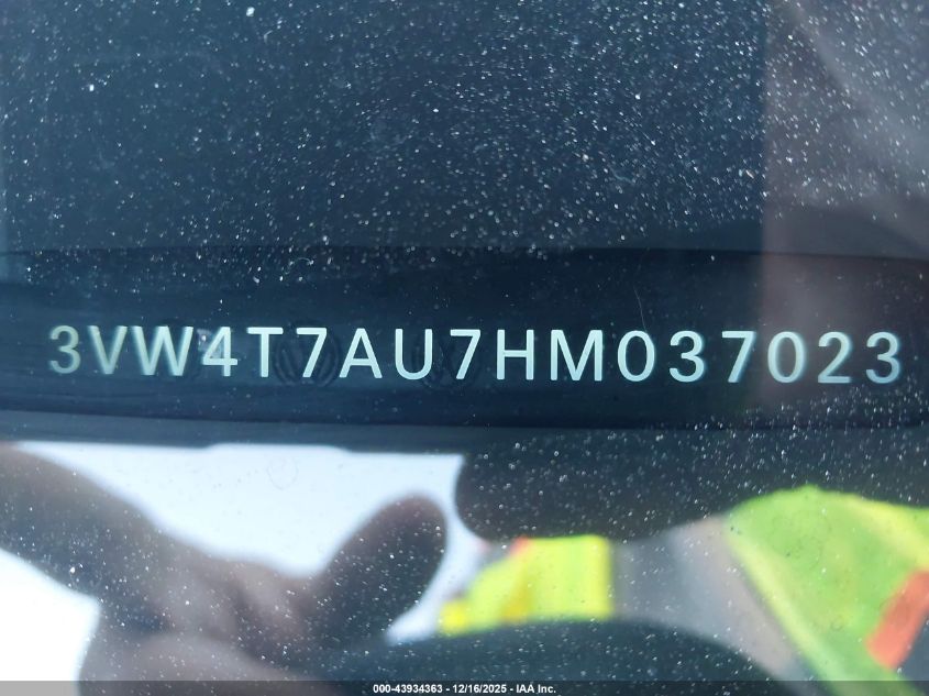 2017 Volkswagen Golf Gti Autobahn 4-Door/S 4-Door/Se 4-Door/Sport VIN: 3VW4T7AU7HM037023 Lot: 43934363