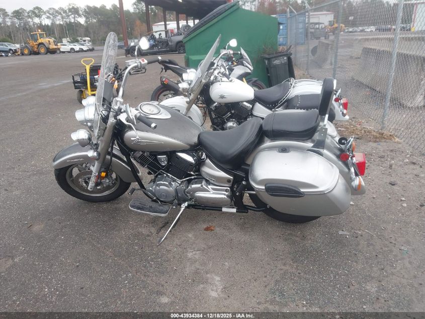 2004 Yamaha Xvs1100 A VIN: JYAVP11E34A052655 Lot: 43934384