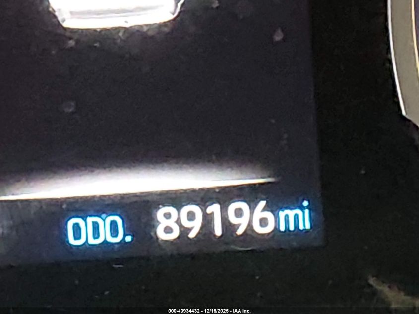 2022 Toyota Rav4 Hybrid Xle VIN: JTMRWRFV8ND155635 Lot: 43934432