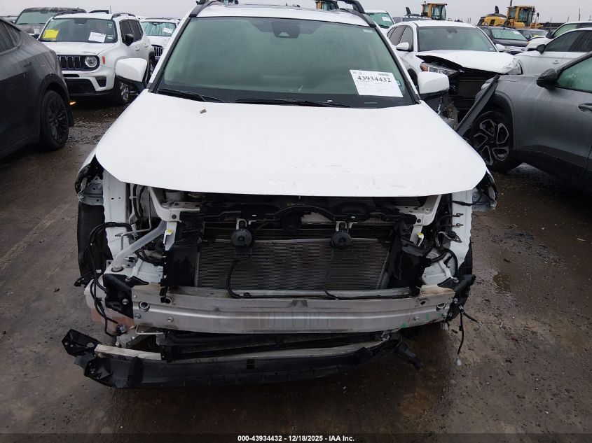 2022 Toyota Rav4 Hybrid Xle VIN: JTMRWRFV8ND155635 Lot: 43934432