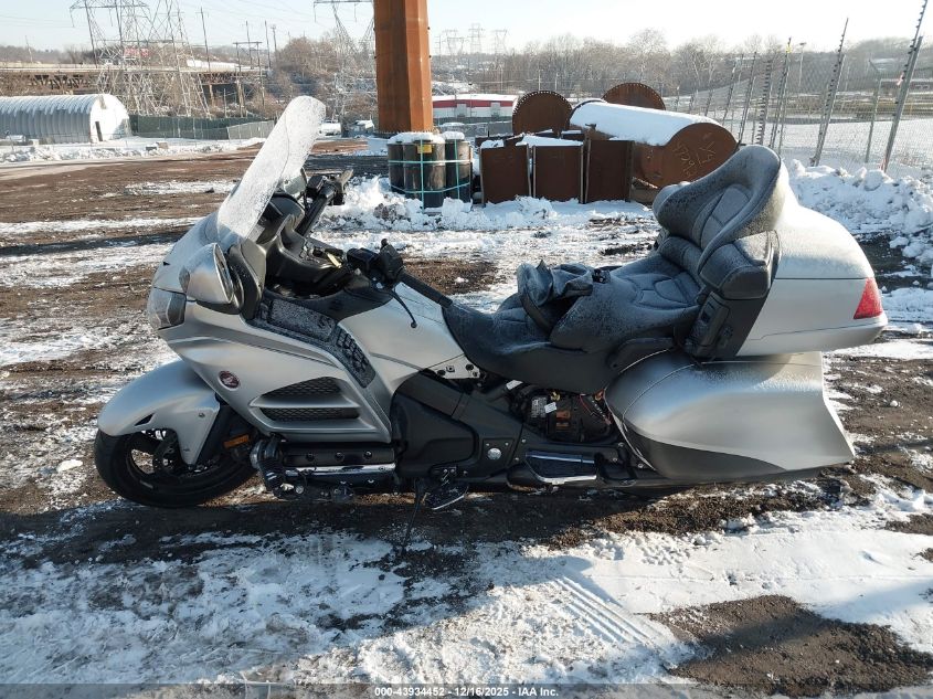 2016 Honda Gl1800 VIN: JH2SC68G3GK401102 Lot: 43934452