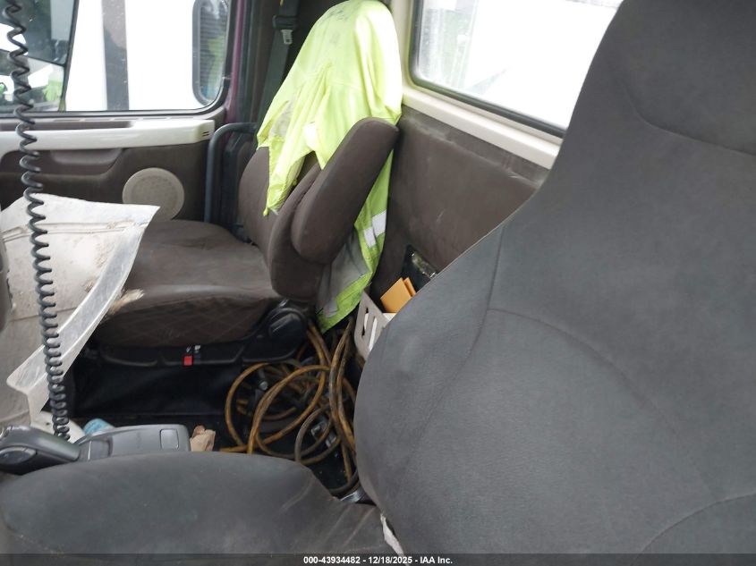 2015 Volvo Vn Vnl VIN: 4V4NC9EH5FN914308 Lot: 43934482