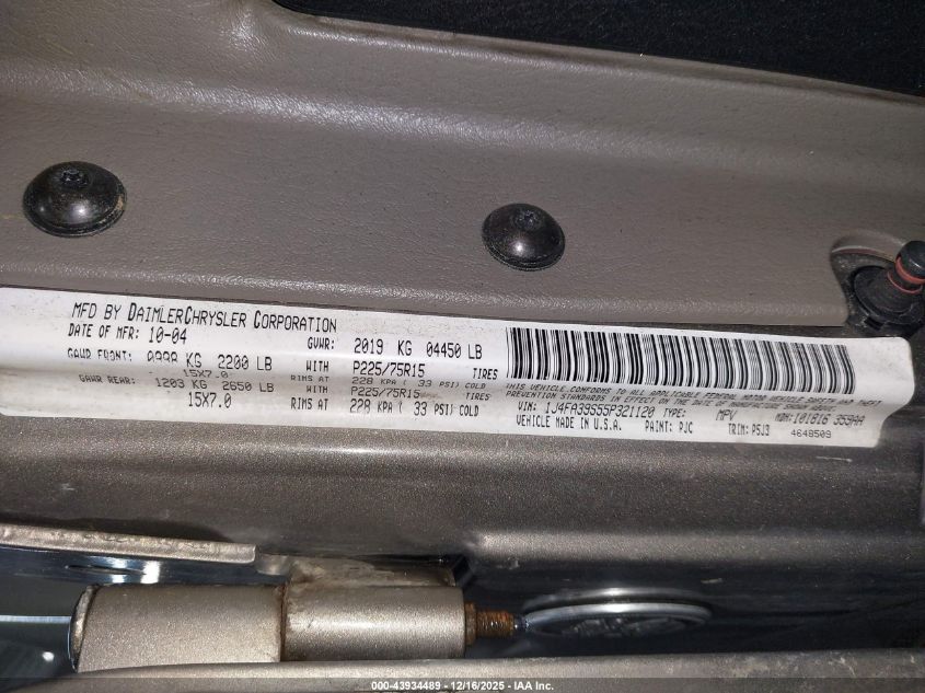 2005 Jeep Wrangler X VIN: 1J4FA39S55P321120 Lot: 43934489