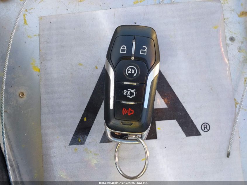 2017 Ford Explorer Platinum VIN: 1FM5K8HT1HGC04284 Lot: 43934492