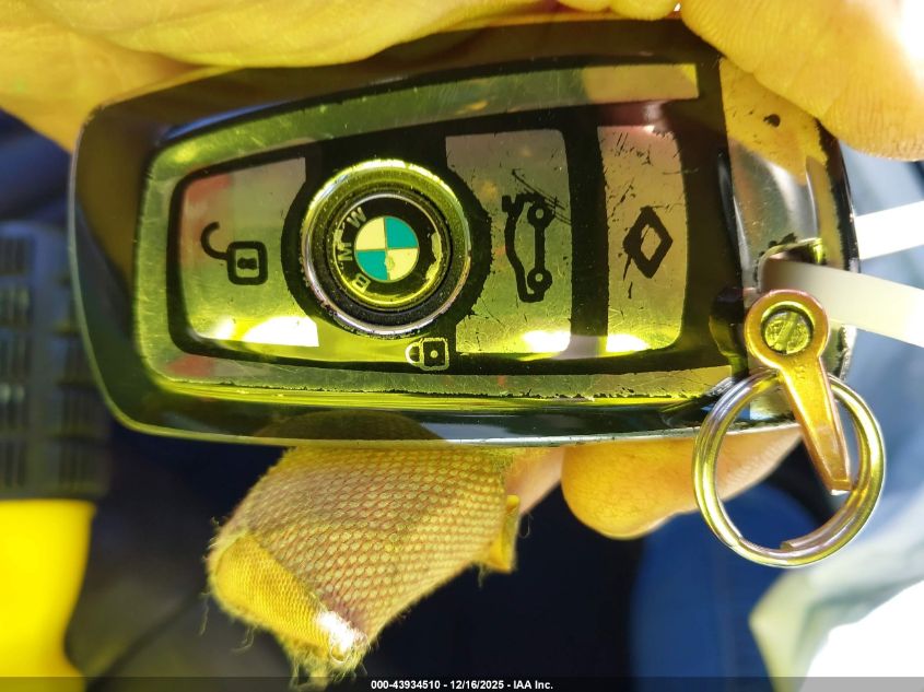 2015 BMW 528I VIN: WBA5A5C54FD513077 Lot: 43934510