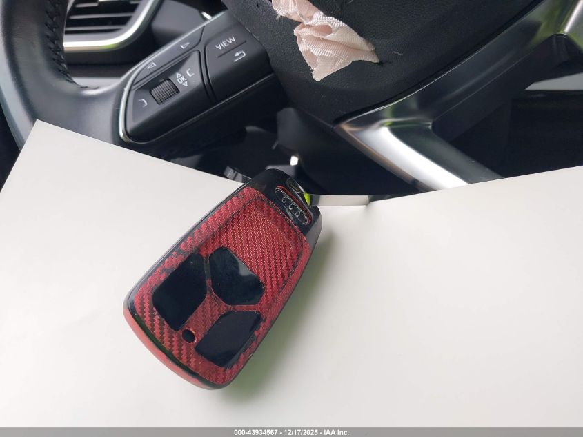 2018 Audi Q5 2.0T Premium/2.0T Tech Premium VIN: WA1ANAFY9J2204708 Lot: 43934567