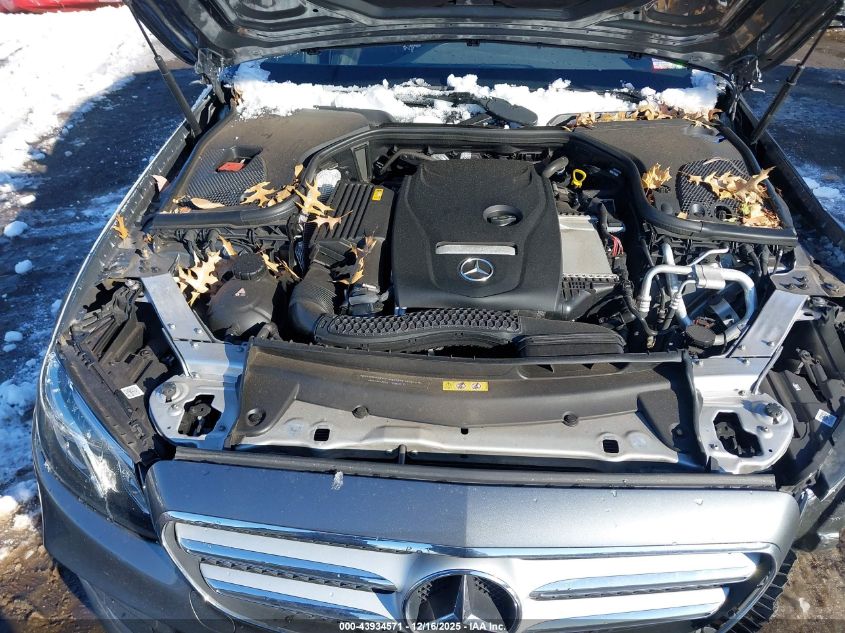 2018 Mercedes-Benz E 300 4Matic VIN: WDDZF4KB8JA451240 Lot: 43934571