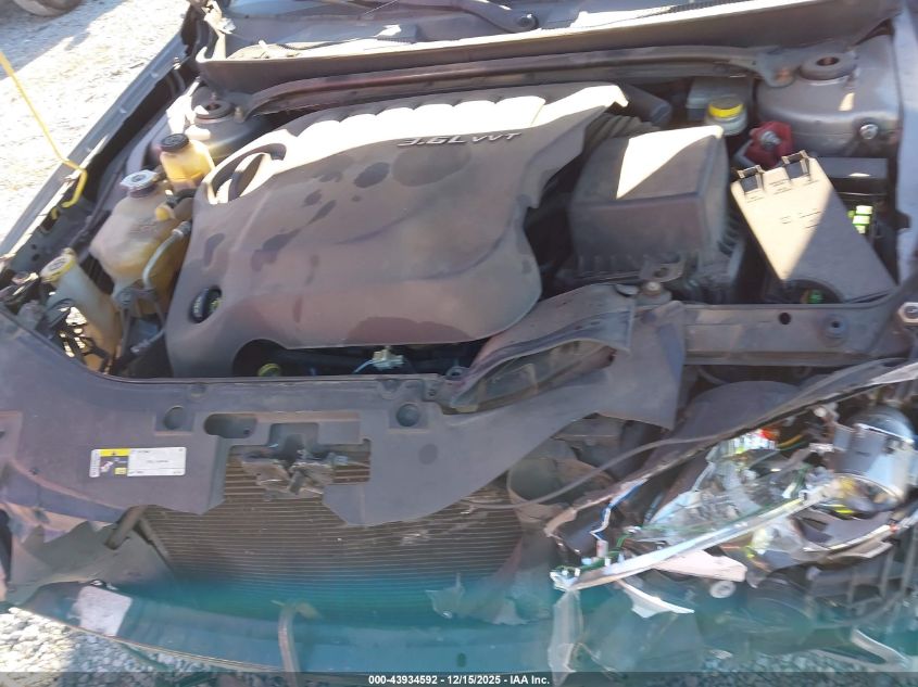 2014 Chrysler 200 Touring VIN: 1C3CCBBG4EN119677 Lot: 43934592