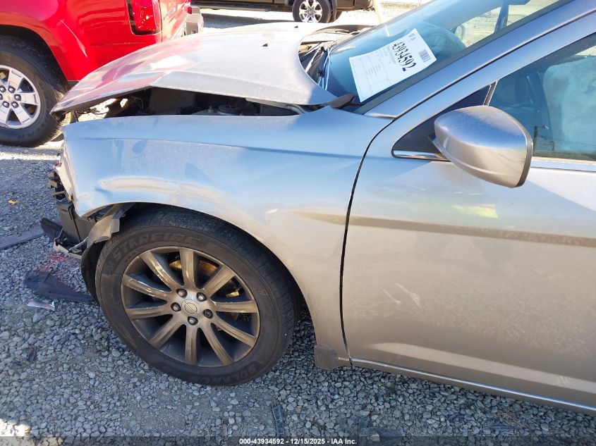 2014 Chrysler 200 Touring VIN: 1C3CCBBG4EN119677 Lot: 43934592