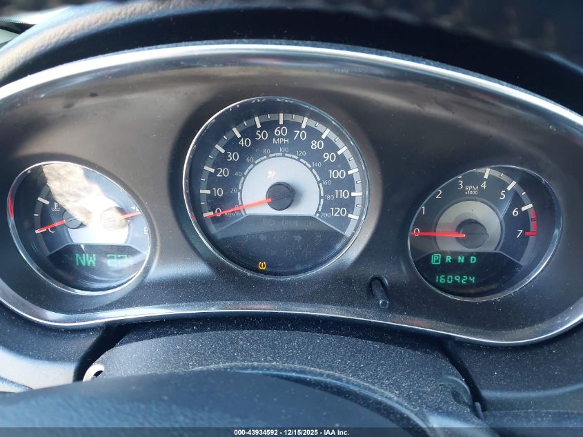 2014 Chrysler 200 Touring VIN: 1C3CCBBG4EN119677 Lot: 43934592