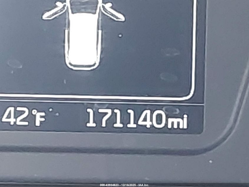 2018 Kia Sorento 2.4L Lx VIN: 5XYPGDA32JG425998 Lot: 43934623