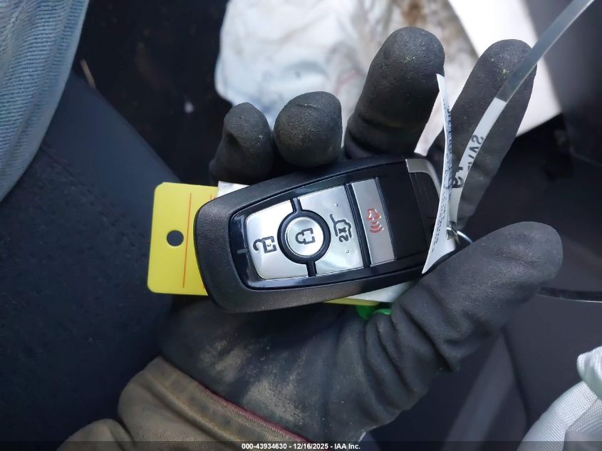 2025 Ford Explorer Active VIN: 1FMUK8DHXSGC78985 Lot: 43934630