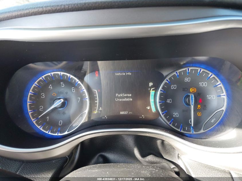 2019 Chrysler Pacifica Limited VIN: 2C4RC1GG2KR552129 Lot: 43934631