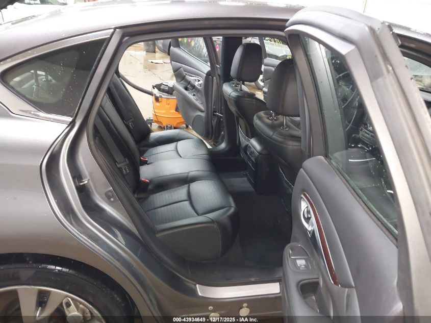 2018 Infiniti Q70 3.7X Luxe VIN: JN1BY1AR7JM220592 Lot: 43934649